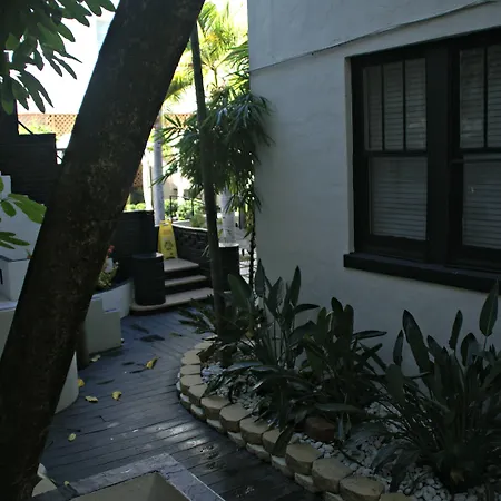 South Beach Plaza Hotel-2