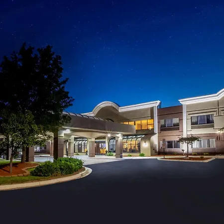 Days Inn & Suites By Wyndham Rochester Hills Mi-3