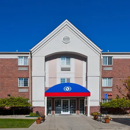 Mainstay Suites Southfield-Detroit-3