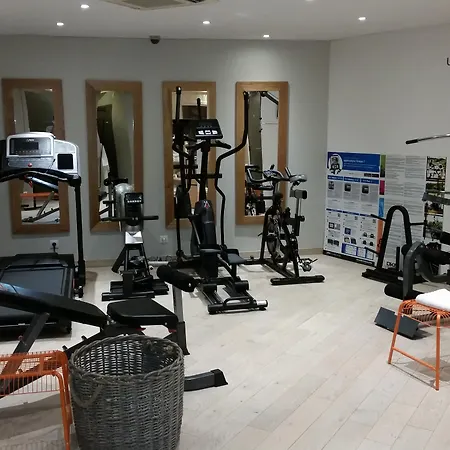Green Hotels Confort Paris 13 (Adults Only)-3