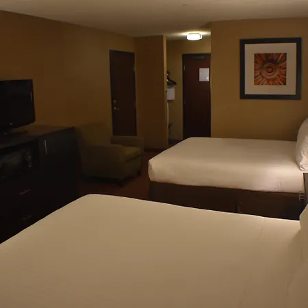 Country Inn & Suites By Radisson, Garden City, Ks-2