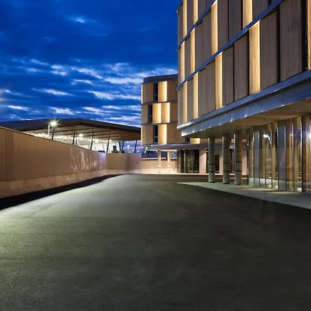 Comfort Hotel Bergen Airport-2