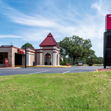 Red Roof Inn Petersburg - Fort Lee-2