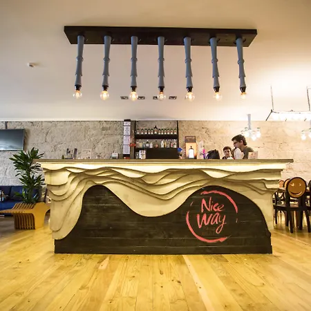 Nice Way Porto Hostel-3