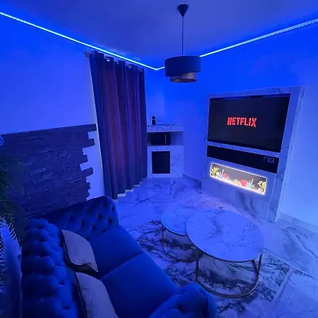 Le Blue-3