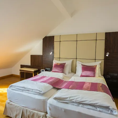 Best Western Plus Hotel Arcadia-2