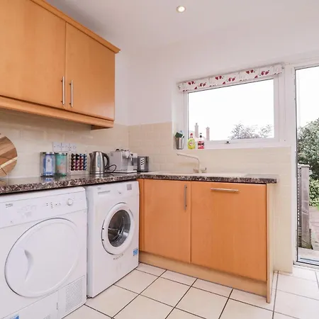1 Springfield Road-3