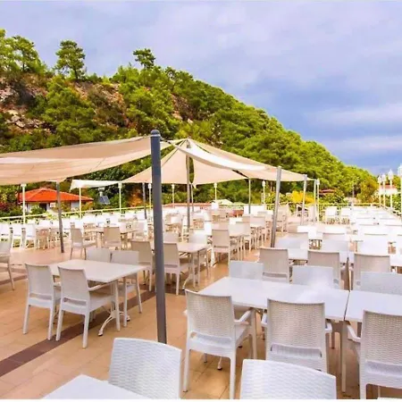 Golden Sunset Hotel&Spa-3