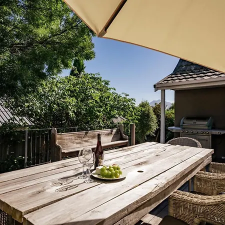 Kings Drive - Wanaka Holiday Home-2