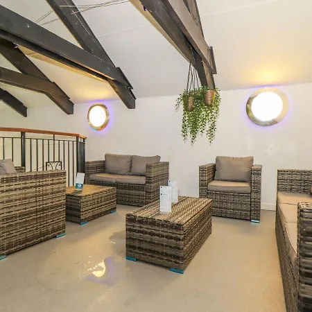 Trewince Manor Cottage-2