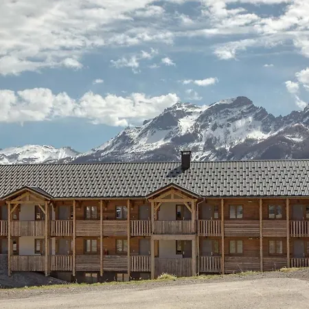 SOWELL RESIDENCES Pra Loup-2