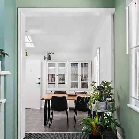 Amelia Terrace - House In Brisbane City Central-3
