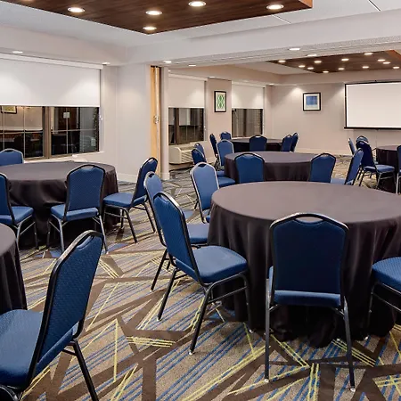 Holiday Inn Express Harrisburg East By Ihg-3