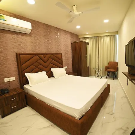 Ovel Hotel-2