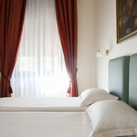 Hotel San Guido-2