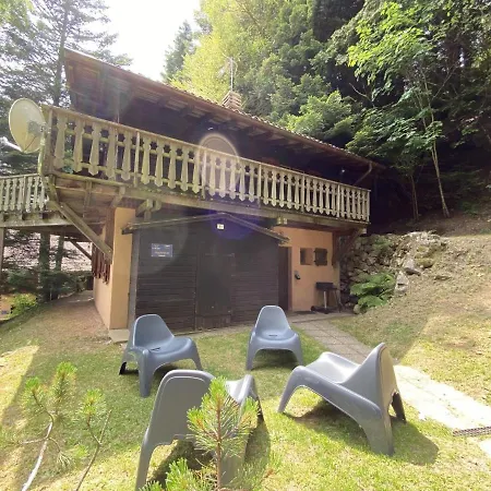LE TRAPPEUR Chalet en bois-3