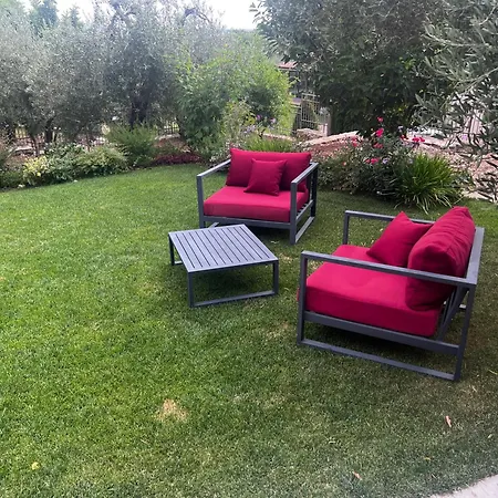 La Dependance Luxury Bed And Breakfast-3