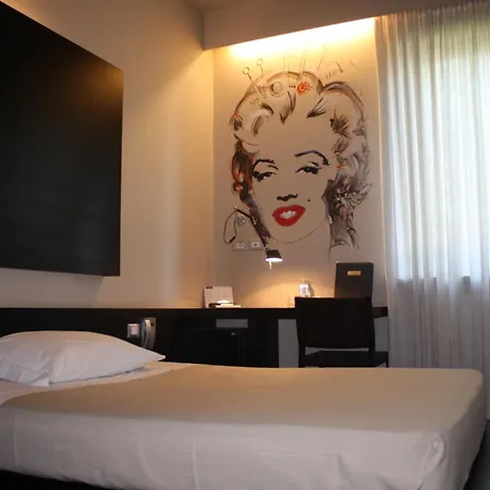 Art Hotel Udine-3