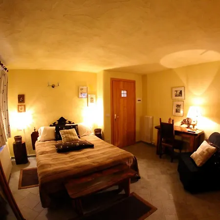 Maison Du-Noyer Chambres et Tables d'Hotes-3