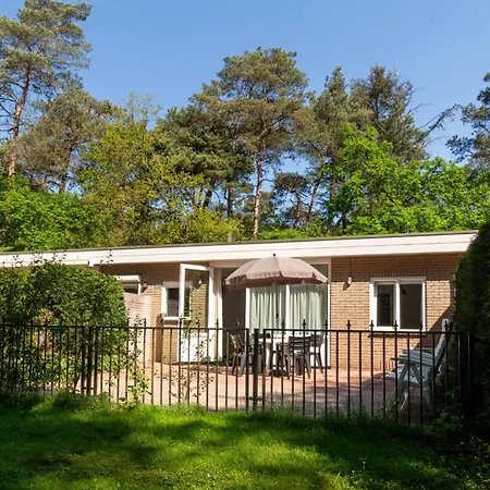 Hoefbos Bungalow-2