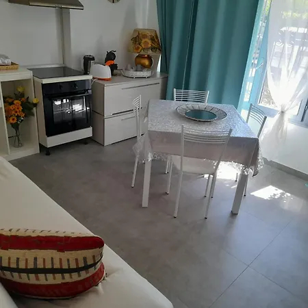 Villa La Magnolia - Private Beach Access, Garden, Views-2