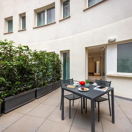 Ih Hotels Milano Centrale-2