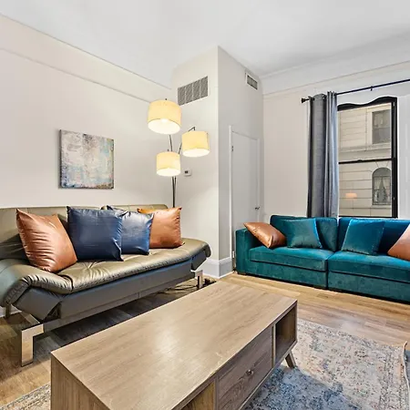 Furnished Apartment In Downtown-3