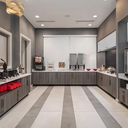Towneplace Suites By Marriott Orlando Near Universal-3
