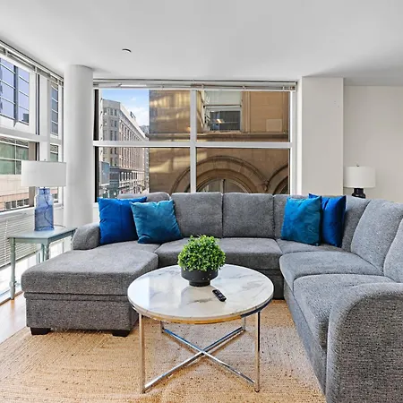 Furnished Apartment In Downtown-2