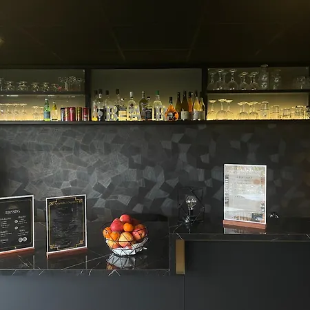 Hotel L'Ortega - Rennes St Jacques Aéroport-2