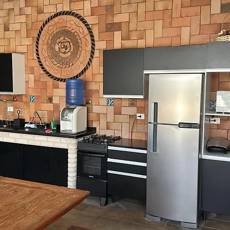 Chácara Gama em condomínio Igarata-SP - Jacuzzi com hidromassagem, piscina e sauna-2