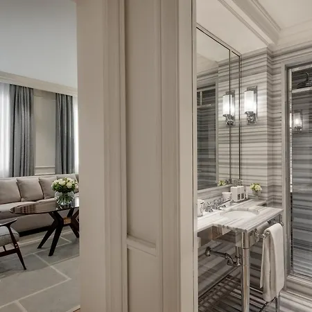 Lungarno Luxury Apartments - By Lungarno Collection-2