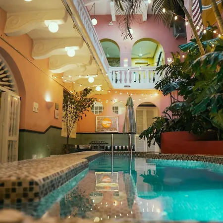 Casa Movida Hostel-3