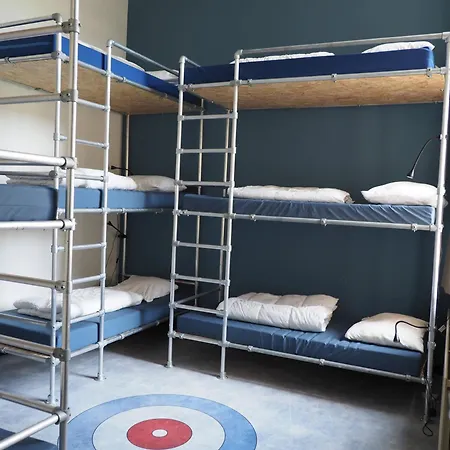 Hostel Roots-3