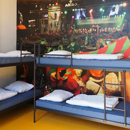 Hostel Roots-2