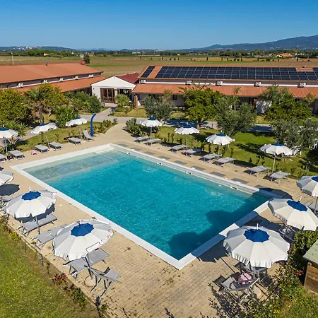 Delfino Tuscany Resort-3