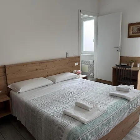 Pirandello Rooms-2