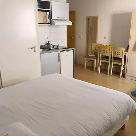 Lagrange Apart'Hotel L'Escale Marine-3