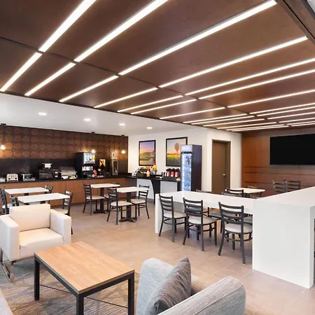 Wingate By Wyndham Augusta I-20-3