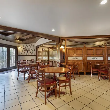 Surestay Plus Hotel By Best Western Auburn-3
