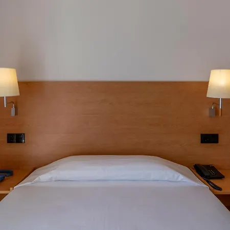 Bay Hotel-2