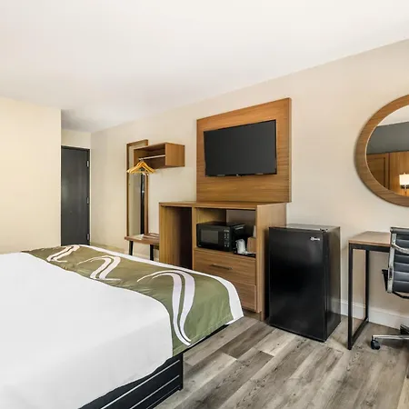 Quality Inn Chesapeake - Greenbrier-2