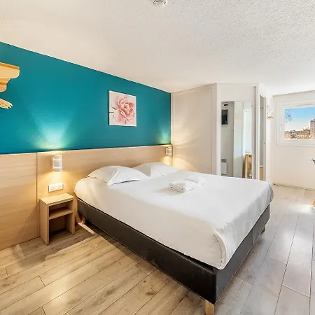 Comfort Hotel Montlucon-3