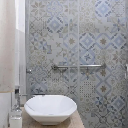 Ap Apartment - Spiaggia Della Purita-3