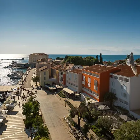 Valamar Riviera Hotel & Residence (Adults Only)-3