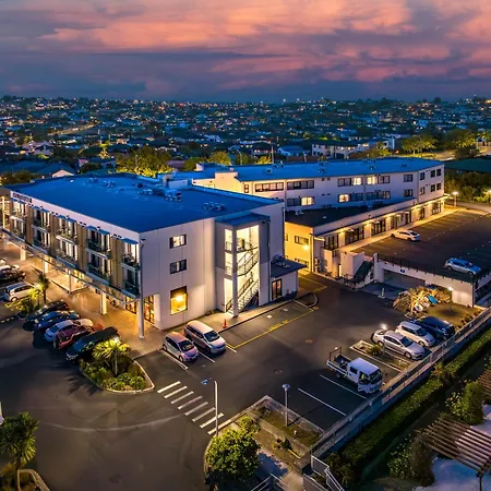 Marsden Suites Albany-3