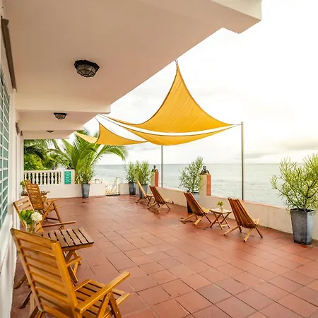 Coconut Palms Inn-3