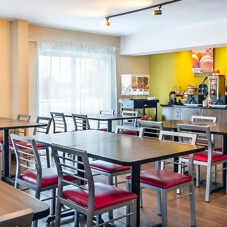 Comfort Inn Chicoutimi - Saguenay-2