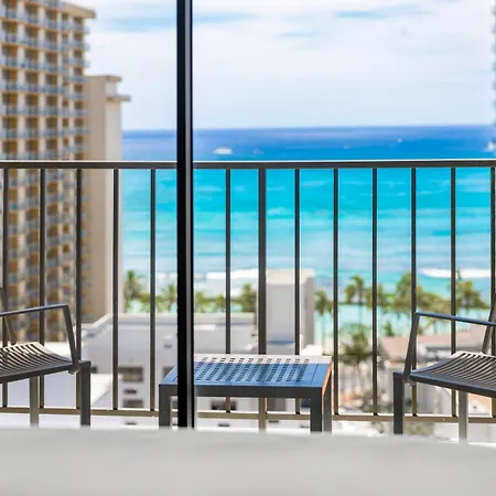Hyatt Place Waikiki Beach-3