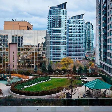 Delta Hotels By Marriott Toronto Mississauga-3
